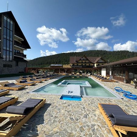 Poarta Raiului Hotel Tau Bistra Luaran gambar