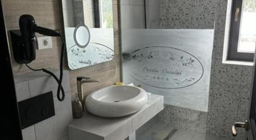 Poarta Raiului Hotel Tau Bistra Luaran gambar